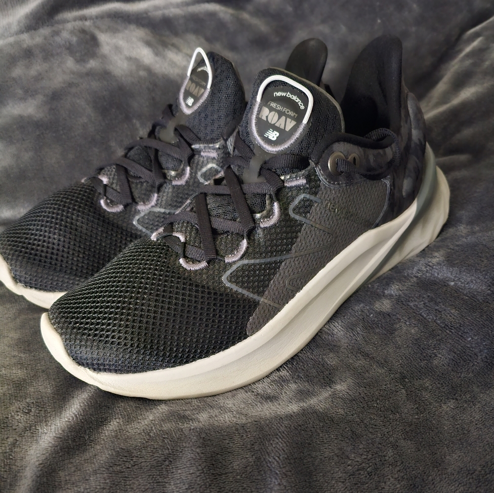 New balance roav